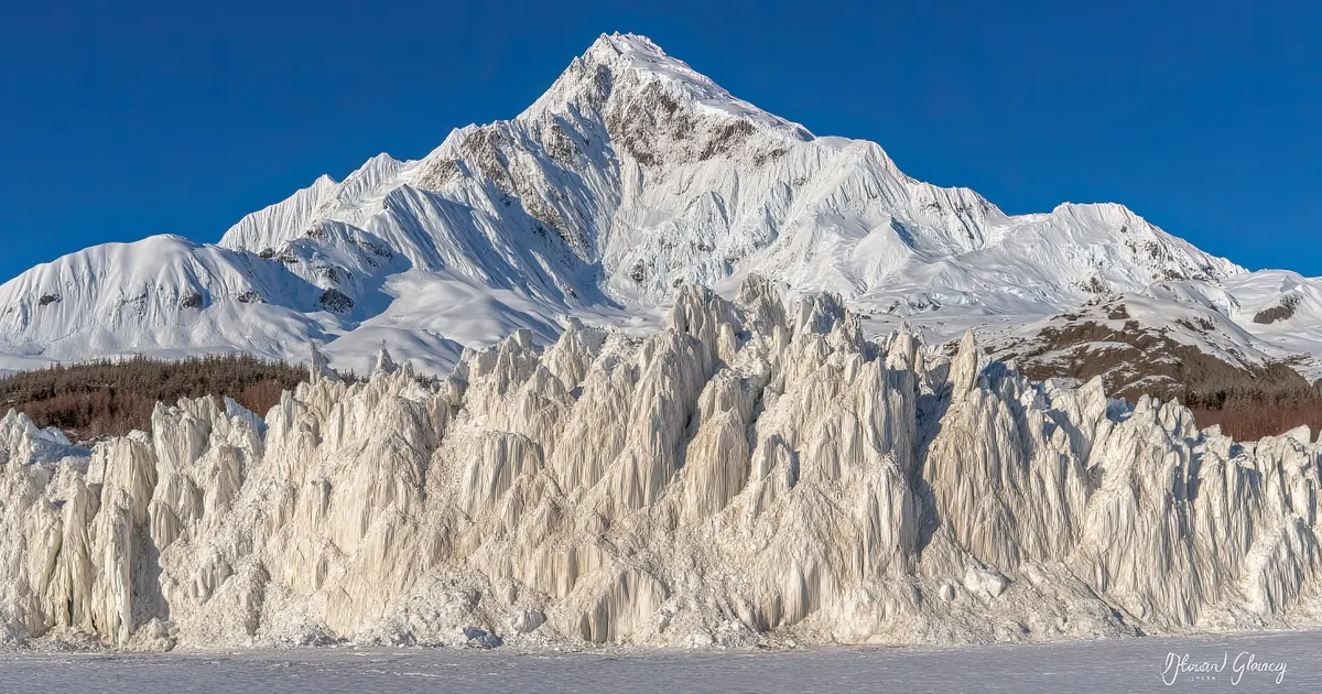 Cruising Glacier Bay